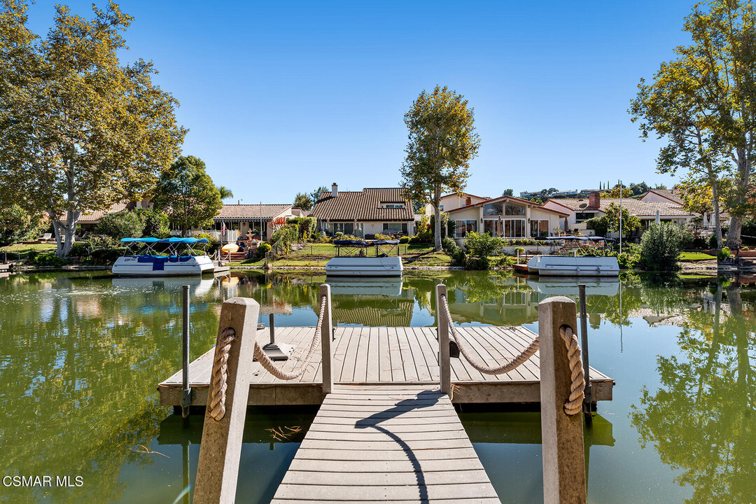 3830 Mainsail Cir in Westlake Village, CA - Foto de edificio