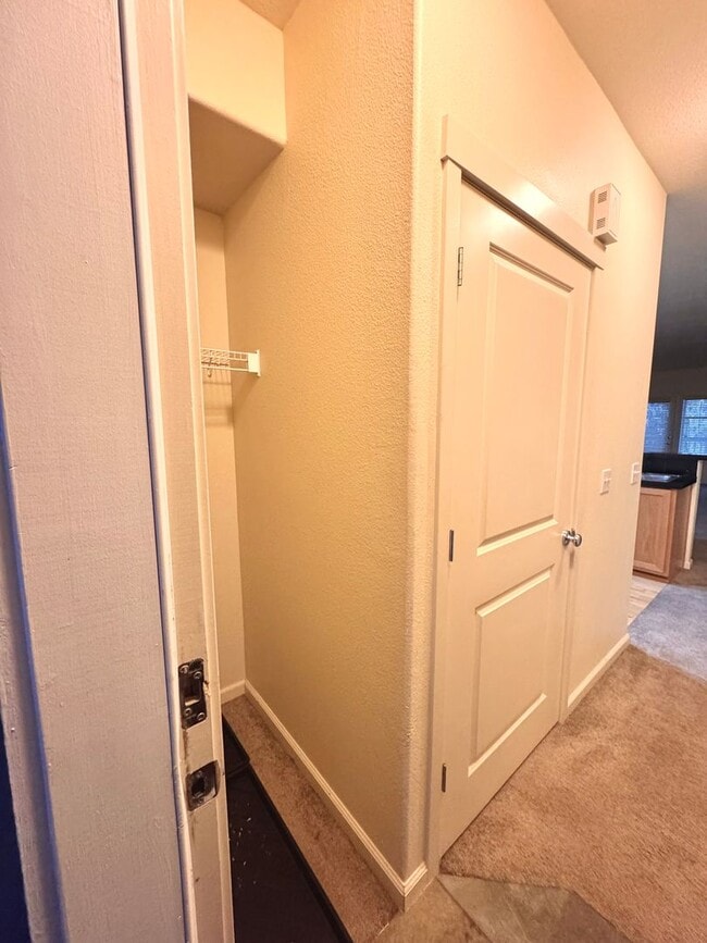 6298 SW Grand Oaks Dr-Unit -Grand Oaks I-202 in Corvallis, OR - Foto de edificio - Building Photo