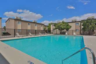 Pebble Hills Apartments in El Paso, TX - Building Photo - Building Photo