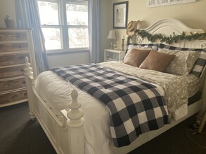 6 McNally Terrace, Unit 6 in Newport, ME - Building Photo - Building Photo