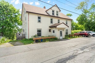 12 Folger Ave, Unit 3 in Beverly, MA - Building Photo