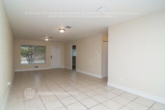 2210 Wiley St in Hollywood, FL - Building Photo - Building Photo