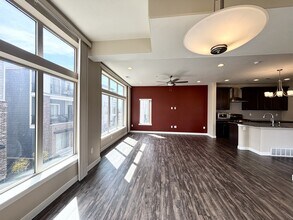 65 N Rio Grand Ave in Farmington, UT - Building Photo - Building Photo