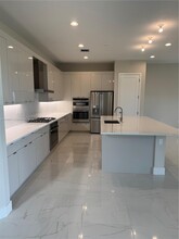 8333 Fishers Is Wy in Boca Raton, FL - Building Photo - Building Photo