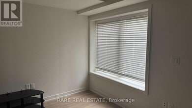 56 Elizabeth St S in Richmond Hill, ON - Building Photo - Building Photo