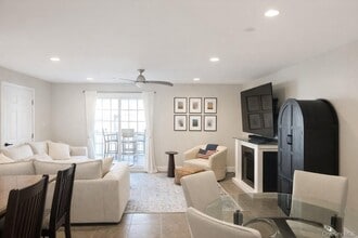 45 Maryland Ave in Long Beach, NY - Building Photo - Building Photo