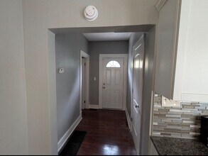 329 Glendora Ave in Louisville, KY - Building Photo - Building Photo