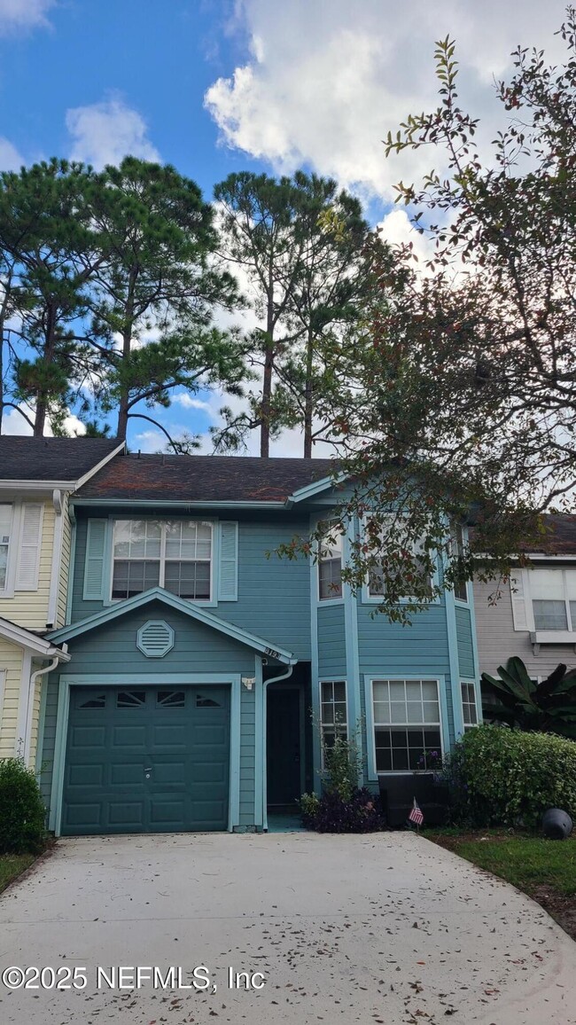 property at 8193 Loch Avon Ct