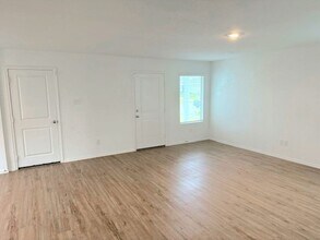 1021 Mountain Laurel Rd in Princeton, TX - Building Photo - Building Photo