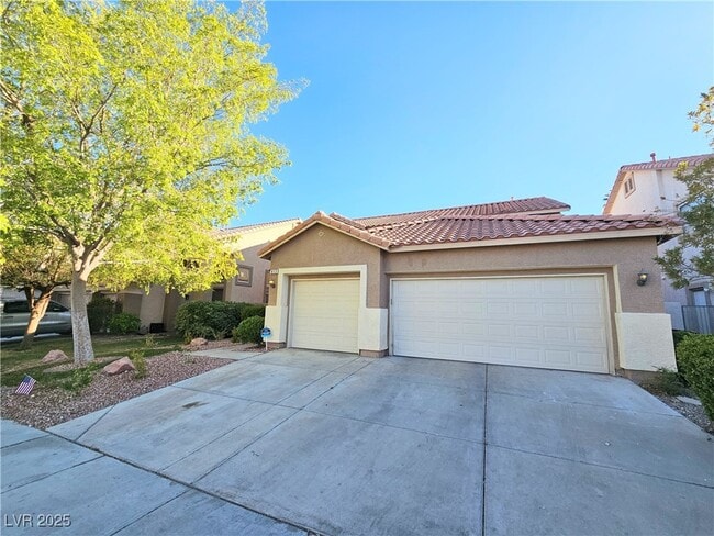 property at 813 Cambridge Cross Pl