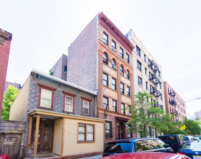 514 W 169th St in New York, NY - Building Photo - Building Photo