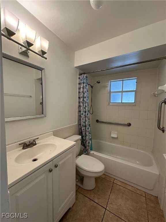 property at 821 Courtington Ln