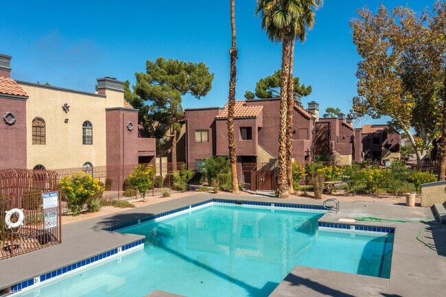 Bordeaux in Las Vegas, NV - Foto de edificio - Building Photo