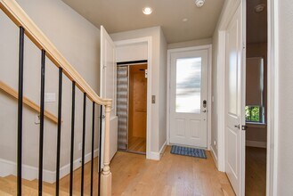 1005 St Charles St in Houston, TX - Building Photo - Building Photo