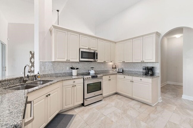 8963 Appaloosa Ct in Naples, FL - Building Photo - Building Photo