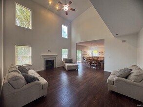 2706 Grosbeak Ln in West Lafayette, IN - Building Photo - Building Photo