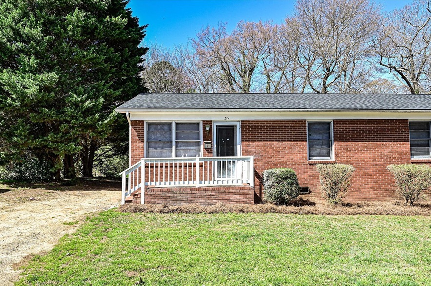 319 Hamilton Dr NE, Unit 20-A in Concord, NC - Foto de edificio