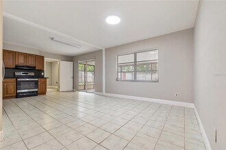 7314 Sequoia Dr in Tampa, FL - Building Photo - Building Photo