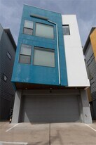 3000 Speedway in Austin, TX - Building Photo