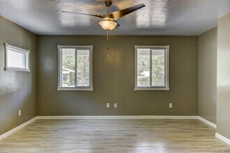 327 Gail Gardner Way in Prescott, AZ - Building Photo - Building Photo