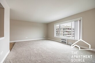 112 N Kenilworth Ave, Unit 4E in Oak Park, IL - Building Photo - Building Photo