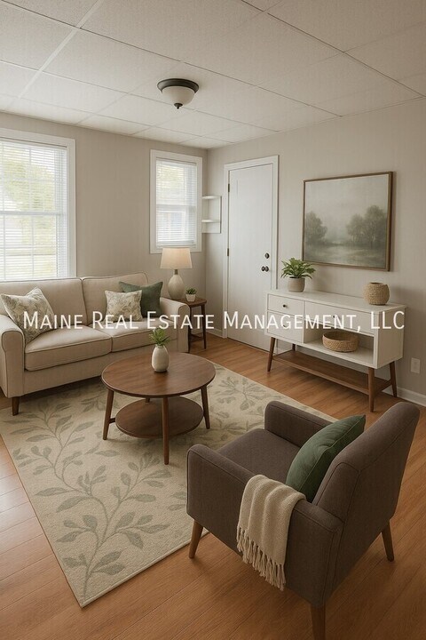 88 Main Rd in Milford, ME - Building Photo