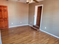 702 Lennox St, Unit 3 photo'