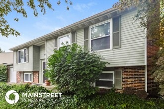 6839 S Lawndale Ave in Indianapolis, IN - Building Photo - Building Photo