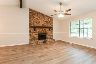 427 Ridgetop Dr NW in Acworth, GA - Building Photo - Building Photo