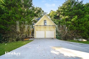 4297 Janice Dr in College Park, GA - Building Photo