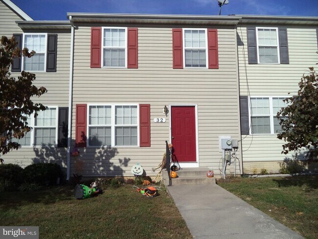 property at 32 Sanford Dr