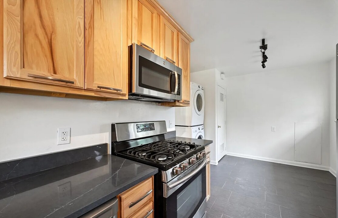 2480 S Lafayette St, Unit 2490 in Denver, CO - Building Photo