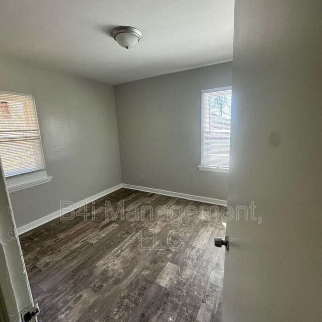 2343 Huggins St in Columbus, GA - Building Photo - Building Photo