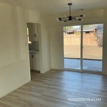 2112 Janette Dr in Napa, CA - Building Photo - Building Photo