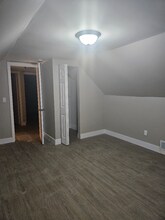 8715 Ridge St in River Grove, IL - Foto de edificio - Building Photo