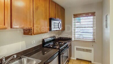 2100 Franklin St in Denver, CO - Building Photo - Building Photo