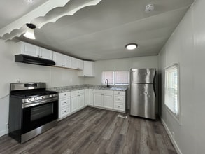 500 S Main St in Springville, UT - Building Photo - Building Photo