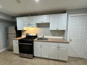 78 Park Ave in Revere, MA - Building Photo - Building Photo