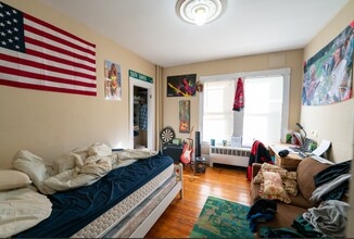 47A Hillside St in Boston, MA - Building Photo - Building Photo