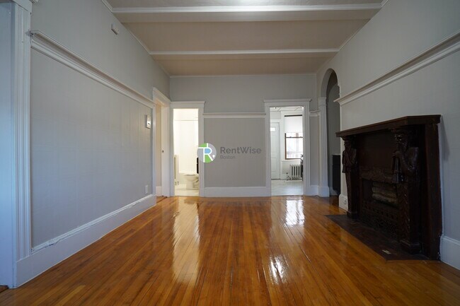 45 Gordon St in Brighton, MA - Building Photo - Building Photo