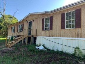 6850 Bratt Rd in Century, FL - Building Photo - Building Photo