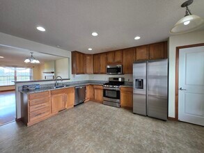 15205 French Dr N in Hugo, MN - Building Photo - Building Photo