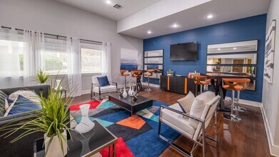 3725 W Northgate Dr-Unit -2_1404.220790 in Irving, TX - Building Photo - Building Photo