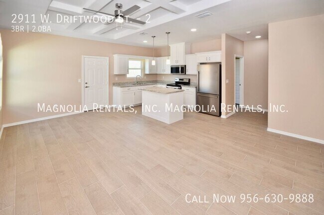 2911 W Driftwood St in Edinburg, TX - Building Photo - Building Photo