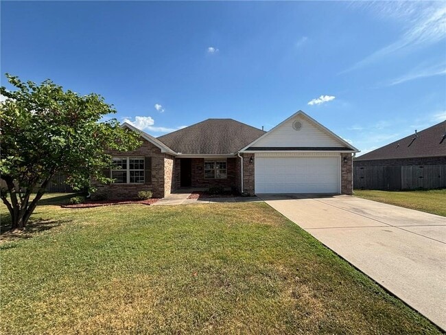 property at 601 Lasso Ln