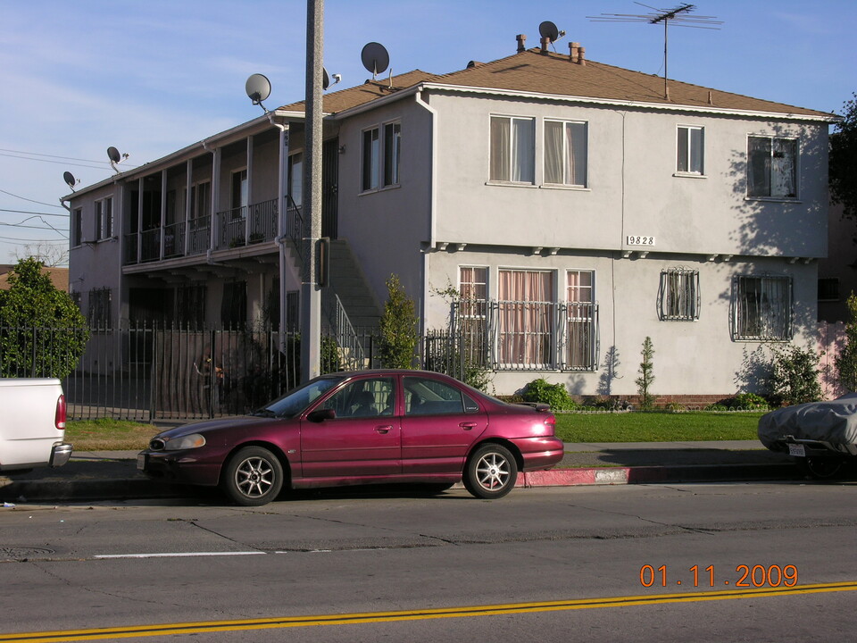 9828 State St, Unit F in South Gate, CA - Building Photo