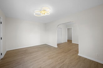 325 Lafayette St in Glendale, CA - Building Photo - Building Photo