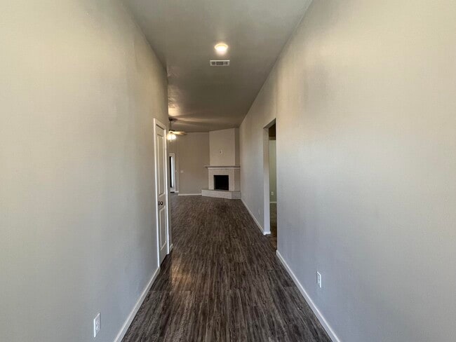 10406 Xenia Ave in Lubbock, TX - Building Photo - Building Photo