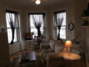 1451 Tremont St, Unit 3F in Boston, MA - Building Photo - Building Photo