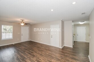 2060 Felch Ave in Jacksonville, FL - Building Photo - Building Photo
